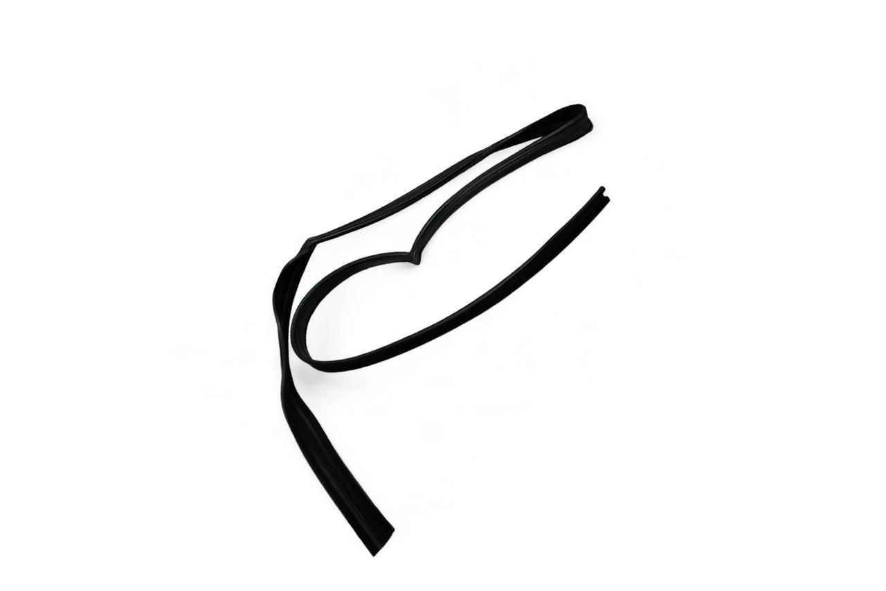 Maruti Suzuki Front Door Glass Run - LH 83665M77G00