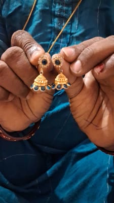 Siri Chandhana TrendZ