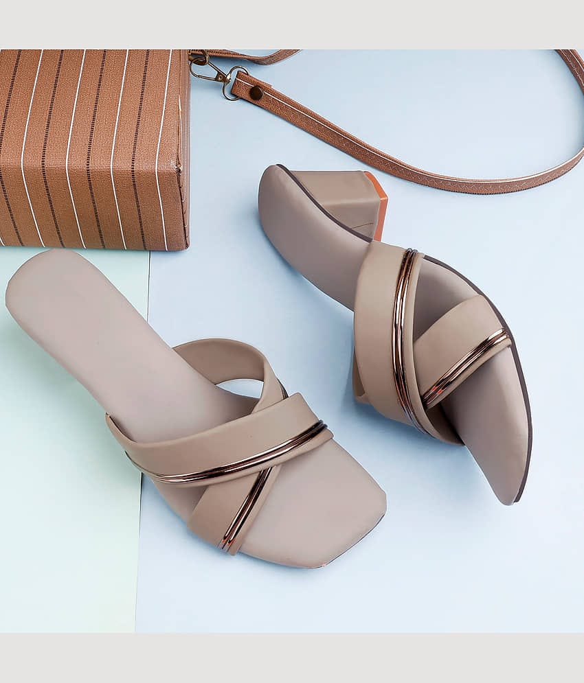 Paduki White Women's Slip On Heels