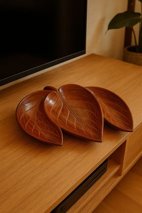 Hand-Carved Wooden Triple Leaf Platter for Home Decor & Serving Hand-Carved Wooden Triple Leaf Platter for Home Decor & Serving