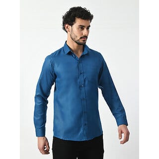 Alokk Men Regular Fit Solid Curved Collar Casual Shirt (Blue)