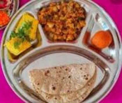 Traditional Indian Meal Thali - 100 gm - One portion meal platter