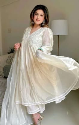Womens Chanderi Silk Embroidered Anarkali Kurti With Pant and Dupatta Womens Chanderi Silk Embroidered Anarkali Kurti With Pant and Dupatta