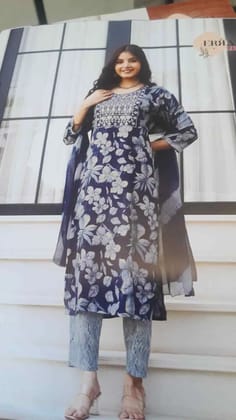 Elegant Floral Kurta Set with Dupatta