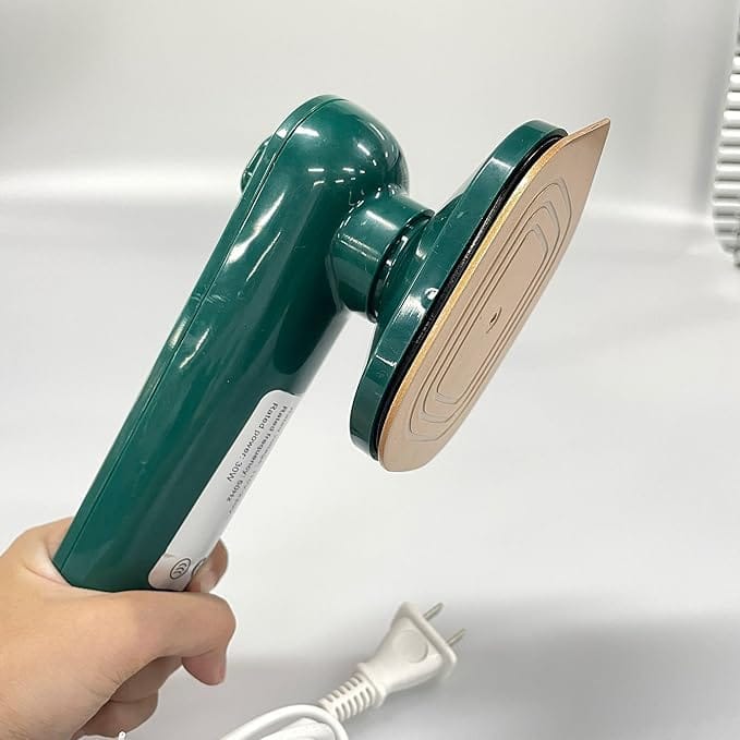 Ipiqes Portable Mini Iron, Garment Steamer, Professional Handheld Portable Micro Steam Iron For Fabric Clothes,Good For Home And Travel, Wrinkles Removing Steamer (1PCS) Multicolour / Mini