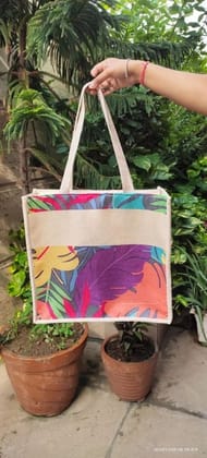 Astara Printed Jute Bag Astara Printed Jute Bag