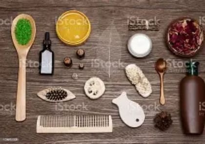 Natural Beauty and Grooming Essentials Kit