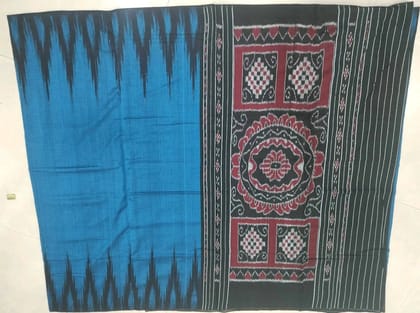 Handloom sarees with blouse piece