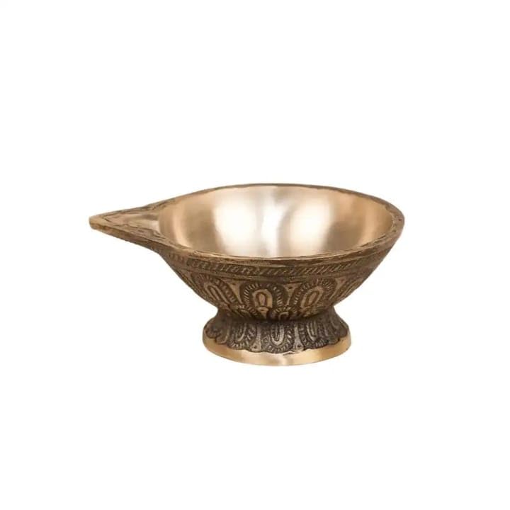 Gold Traditional Brass Diya, Handcrafted Pooja Deepak Oil Lamp With Decorative Design, 7 Cm Diameter, 3 Cm Height