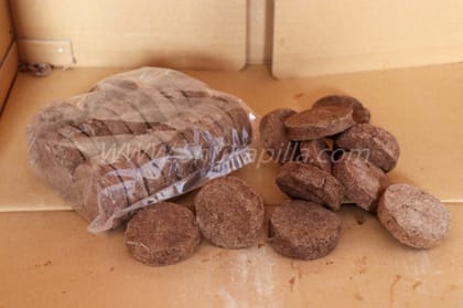 Cow dung cake 2