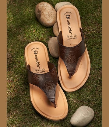 Aeroblu Gold Women's Flats