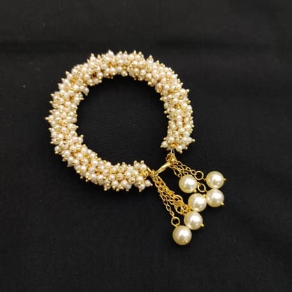 glass Pearl loreal Bracelet