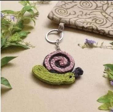Jute Snail Magnetic Wall Decor