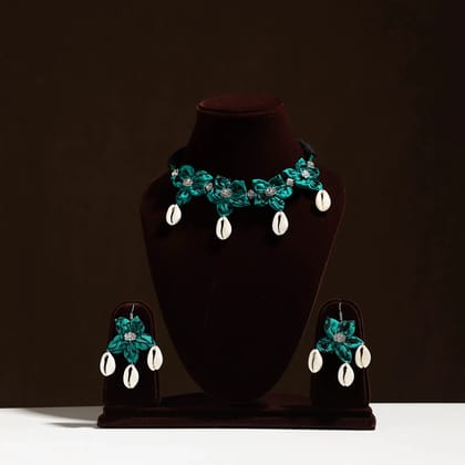 Green - Fabart Phool Kali Shell Choker Necklace Set 01