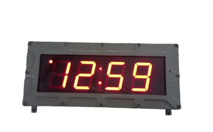 Wireless Synchronized Digital Clocks