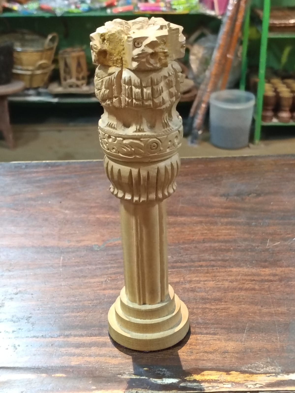 Biraj Chanda Ashoka Pillar Replica (1 unit) | Hand-Carved Wooden Sarnath Lion Capital | Home Decor & Souvenir