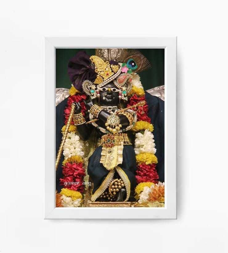 NOKKES Radha Raman Ji Vrindavan Radha Raman Thakur Ji White Photo Frames Religious Photo frame 5X7 Inch Photo Frame_QWW55