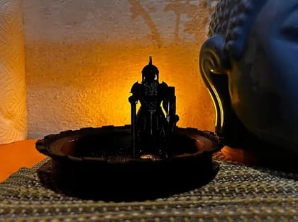 Gladiator Incense Stick Holder - Eco-Friendly Biodegradable Thermoplastic - Warrior Home Decor & Meditation Ash Catcher - Unique 3D Printed Desk Art, 15cm