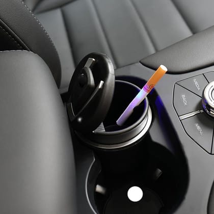 Portable Car Ashtray with Lid and Blue LED Light (1 Pc)