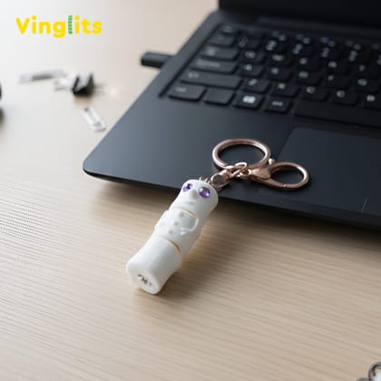 Vinglits Fantasy Shelf 3D Printed Keychains – Articulated Animal Toys, Pocket-Friendly Keyrings, Stress Relief Desk Toys for Kids & Adults, Collectible Accessories (Snowman- Snowkie, Medium)