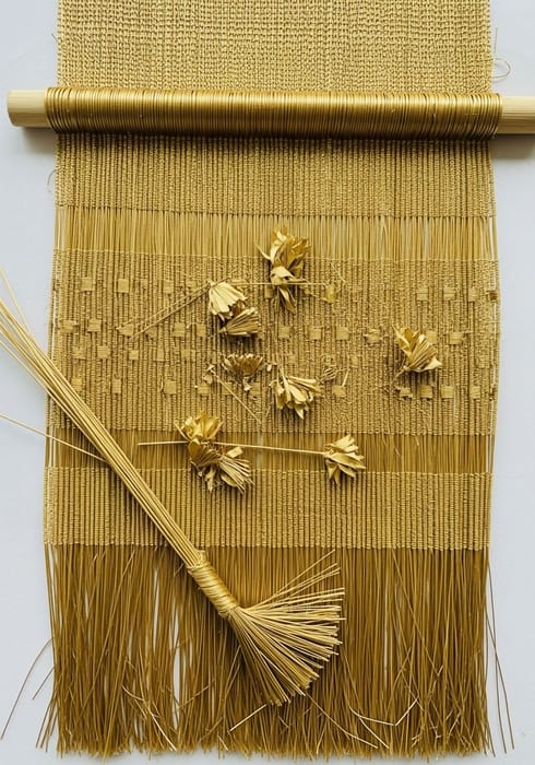 गोल्डन ग्रास वर्क