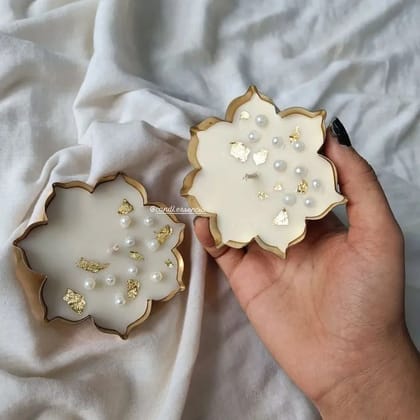 Lotus Urli Candle