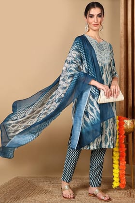 Blue Pure Cotton Ethnic Motifs Printed Yoke Design Suit Set VKSKD2044