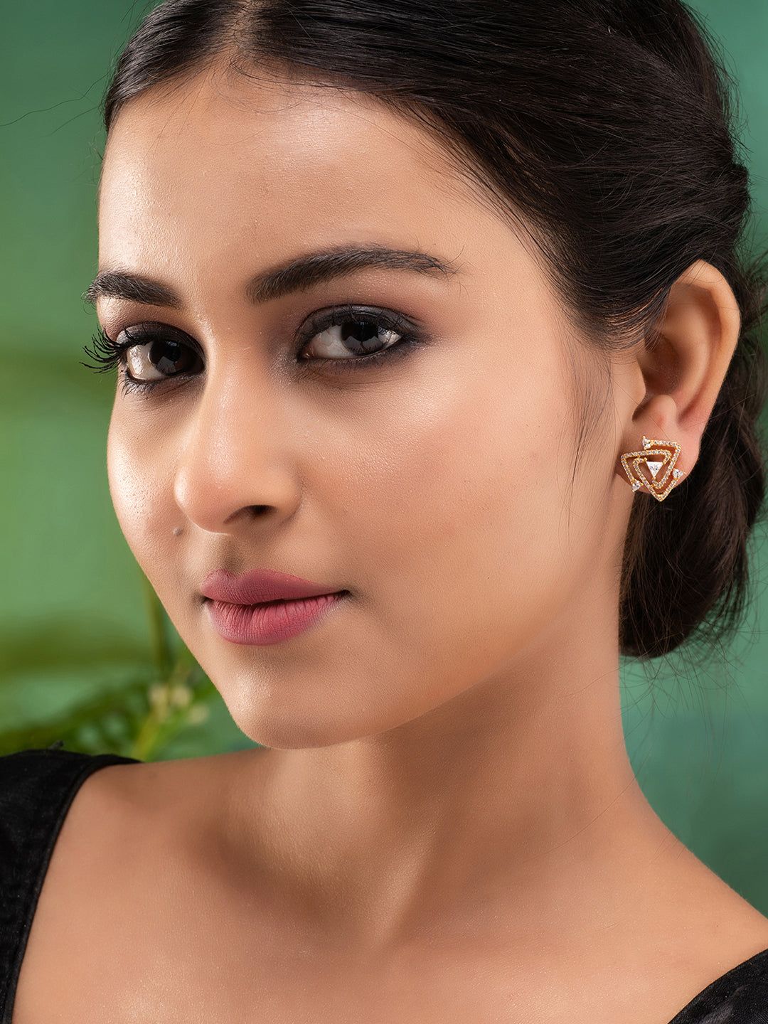 Women GoldToned Star Shaped Studs Earrings