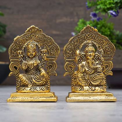 Craftlayout Metal Lakshmi Ganpati Statue with Golden Finish 4.5 Inch