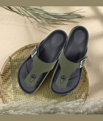 Aadi Black Men's Daily Slipper