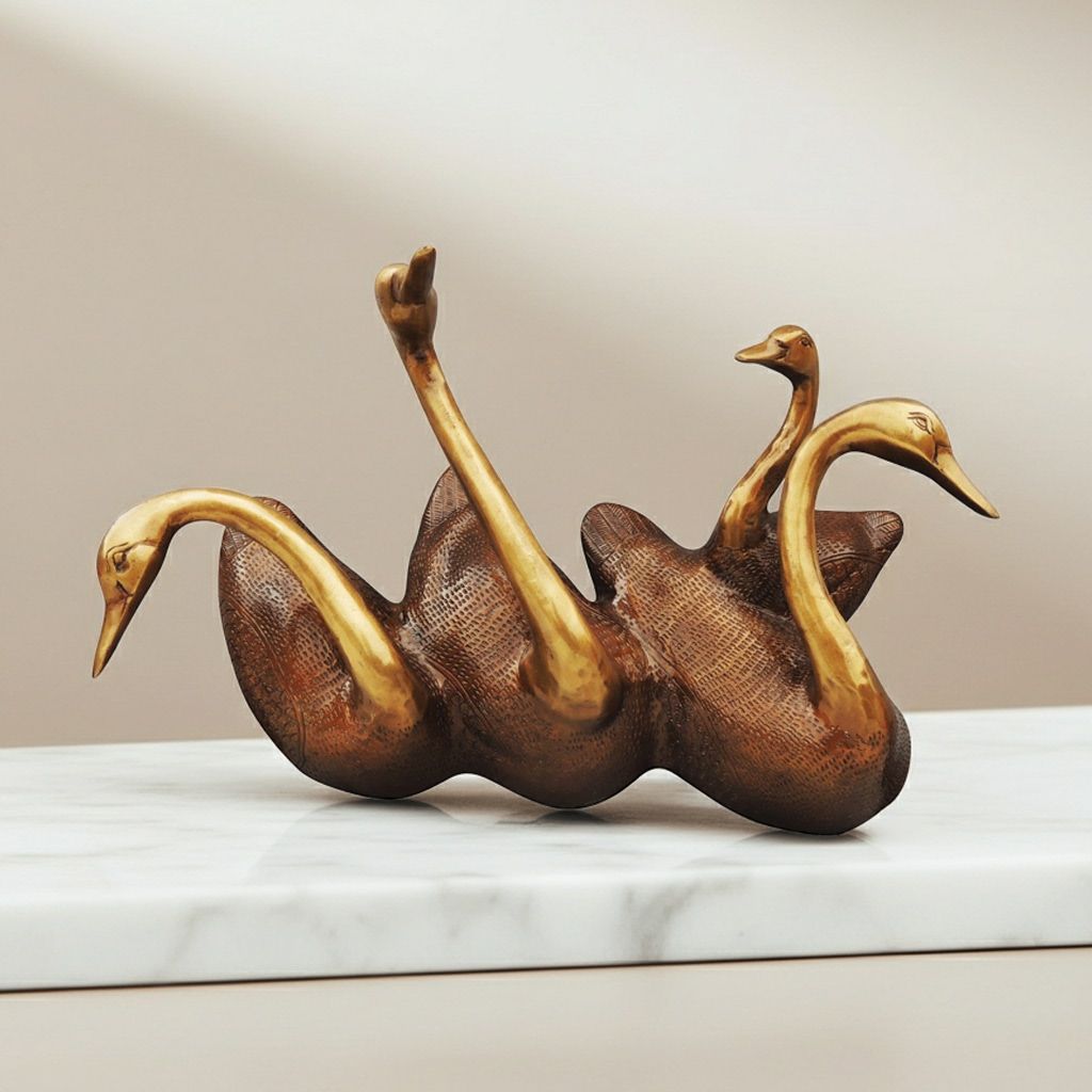 Brass Showpiece Wall Hanging Wall Hanging Duck Statue, Height : 9.5 Inch (BSMAS1408 C)