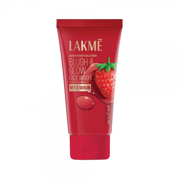 Lakme Blush & Glow Strawberry Refreshing Gel Face Wash 100 g, With 100% Natural Fruit for Glowing Skin - Daily Gentle Exfoliating Facial Cleanser