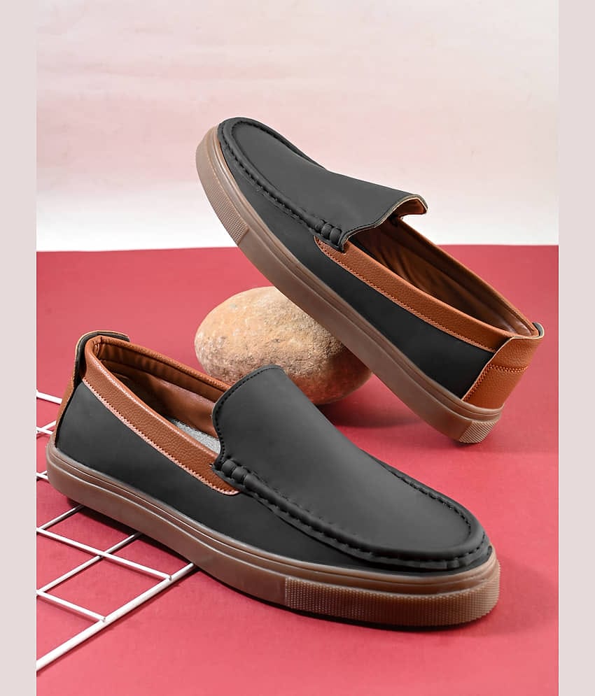 Fashion Victim Black Men's Slip on Shoes