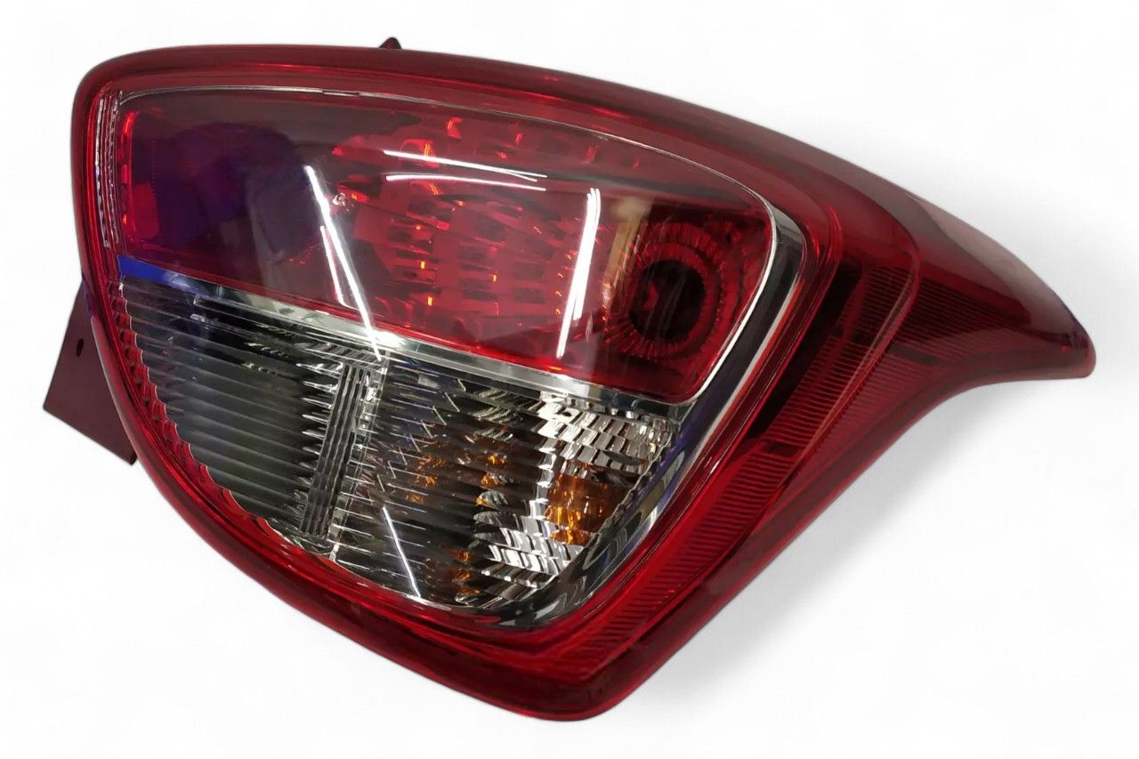 Lumax Rear Tail Lamp - RH 081-RCU-GNDI10-R