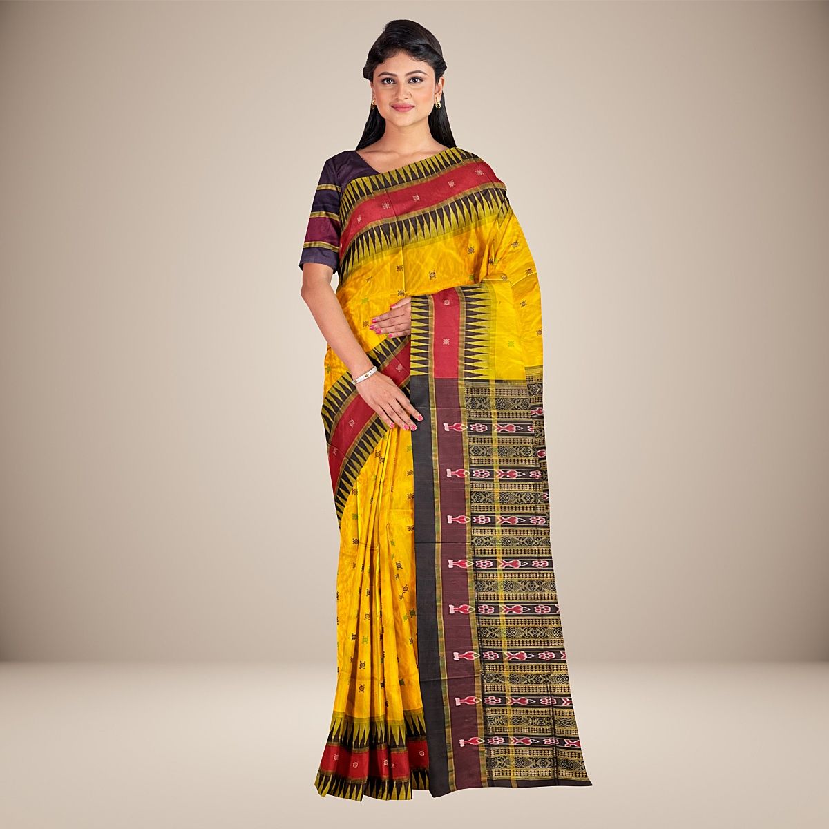 Double Kumbha Bandha Bomkai Silk Saree