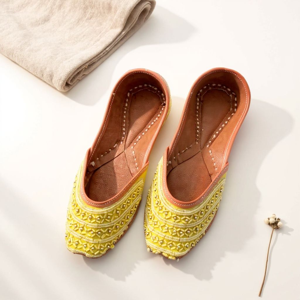 Moti Work  Tilla Jutti 