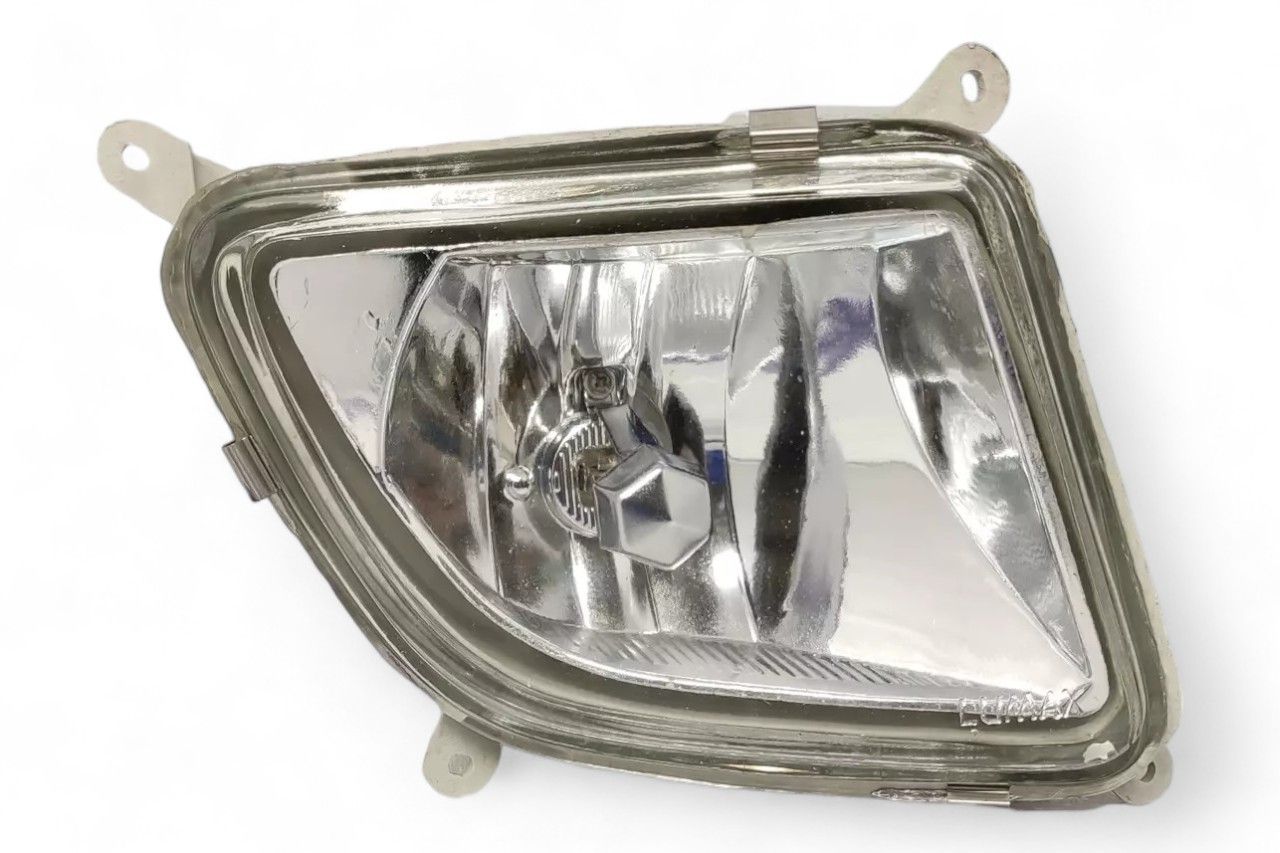 Lumax Front Fog Lamp - RH 013-FFL-R-