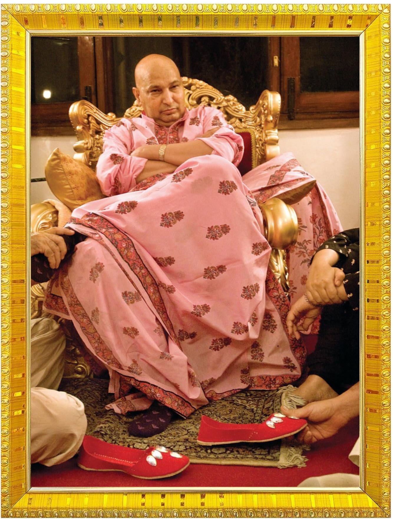 NOKKES Jai Guru Ji Swaroop Shukrana Guru Ji Golden 5X7 Inch Photo Frame_AQW19