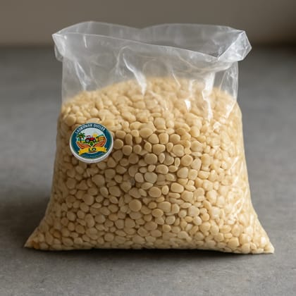 Ladkuwar Outlet's urad dal (split black gram)