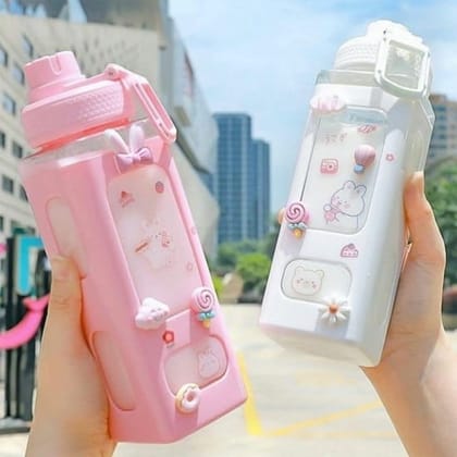 Kawaii Water Bottle with Straw and Sticker – Large 700ml Cute Aesthetic Kawaii Bear Sport Plastic Portable Square Drinking Bottle for Girls