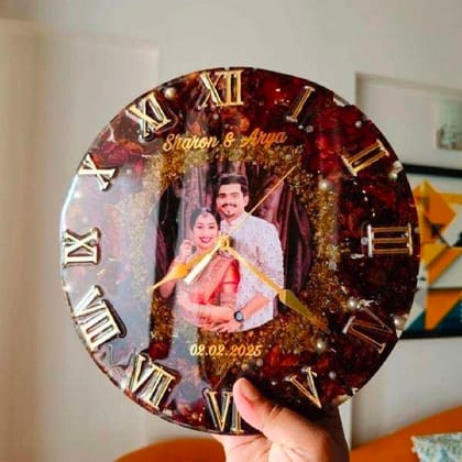 Resin clocks