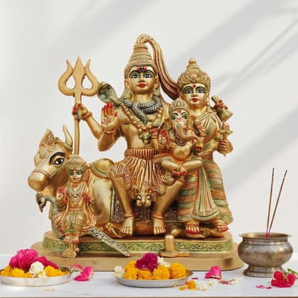 Brass Shiv Parivar - Handcrafted Religious Showpiece, Height : 14 Inch (BSMAS493 H)