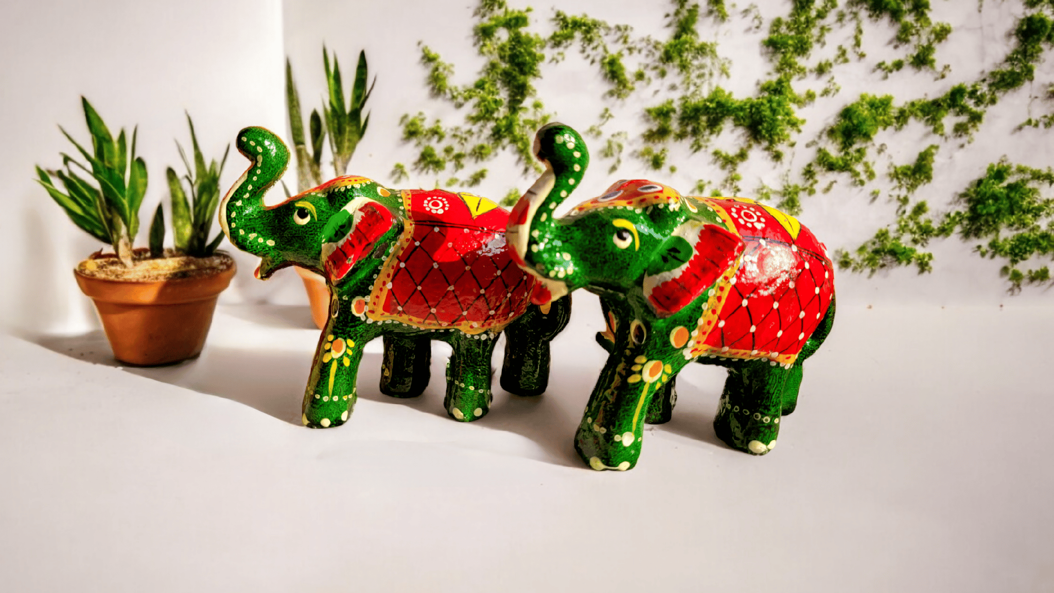 DreamKraft Paper Mache Elephant Showpiece, Standard, Green, 2 Pieces