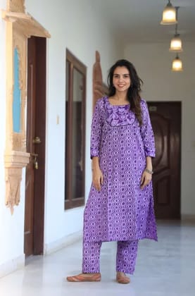 Purple Cotton Premium And Elegant Kurti With Pant For Women