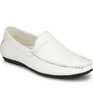 Fashion Victim Lifestyle White Casual Shoes