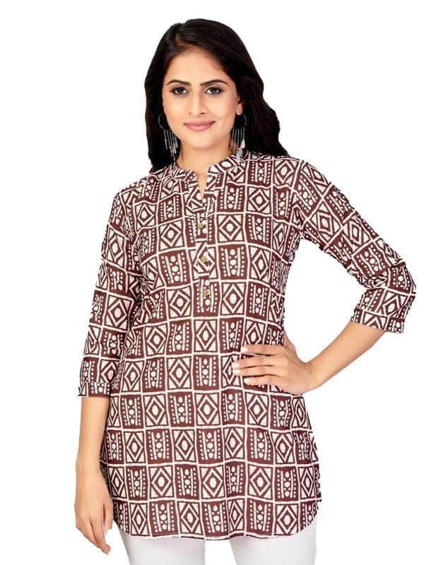 Women's Poly Crepe Mandarin Collar 3/4 Sleeves Short Top (Maroon, XL)-PID56265