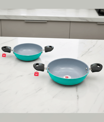 LAZYWINDOW Iron Kadhai Induction Bottom Bakelite Handle 3 mm Thickness 26 cm Diameter ( 3 L )