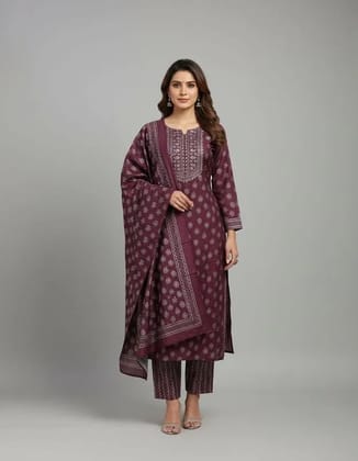 Semi silk suit