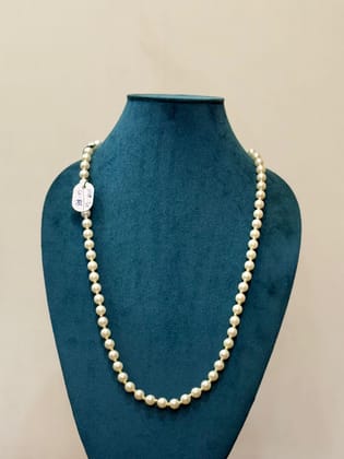 shadi aur party wear white moti mala