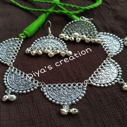 Silver Ghungroo Choker Set With Earrings